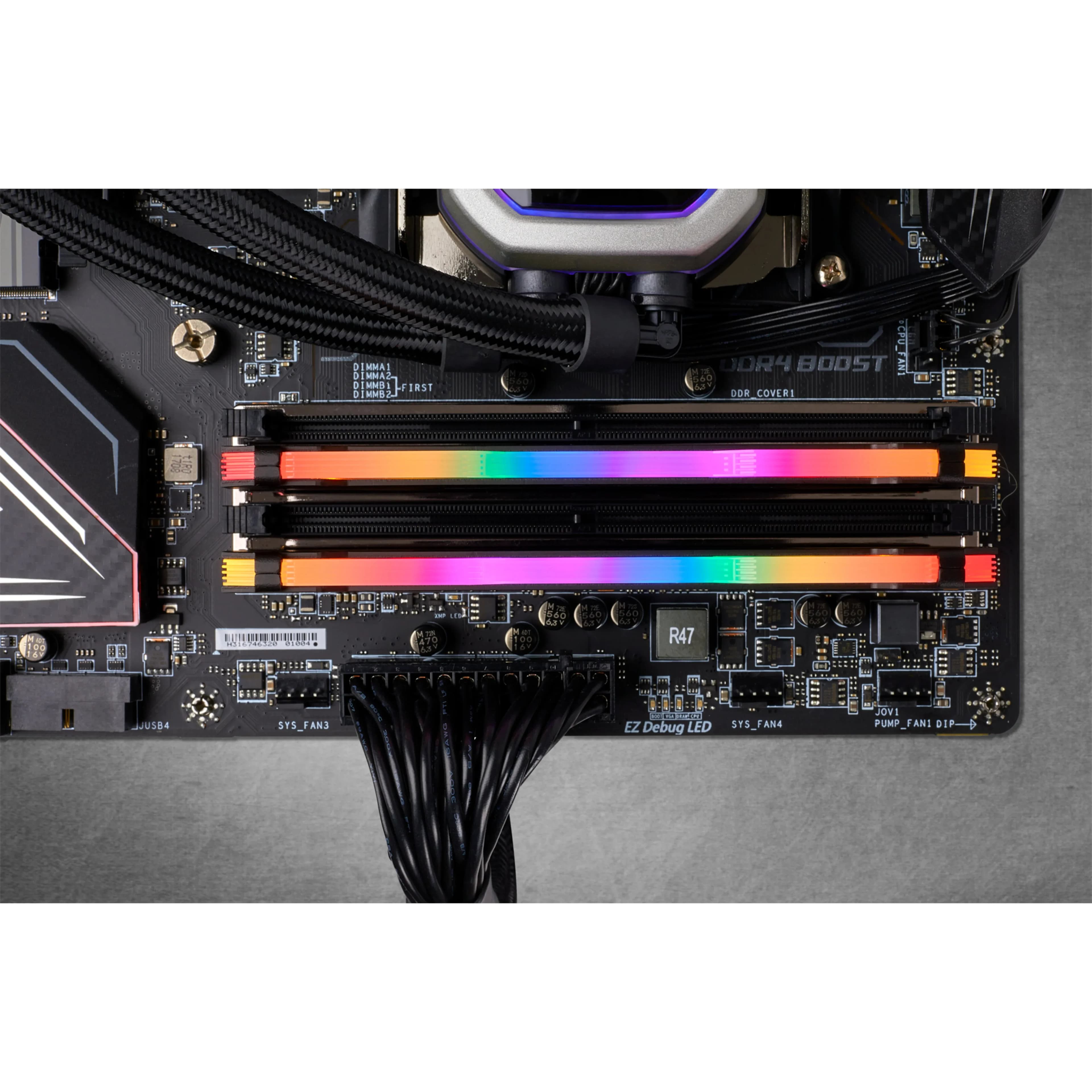 Corsair VENGEANCE RGB PRO 16 Gt (2 x 8 Gt) DDR4 2666 MHz, CL16 -muisti (XMP)