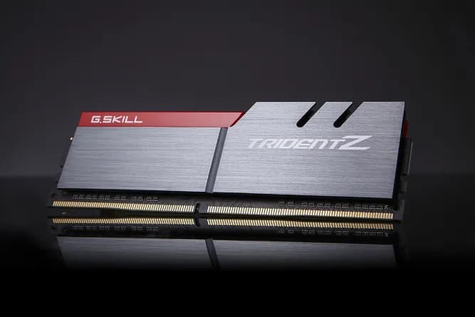 G.SKILL Trident Z 32 Gt (2 x 16 Gt) DDR4 3200 MHz, CL16 -muisti, harmaa/punainen (XMP)