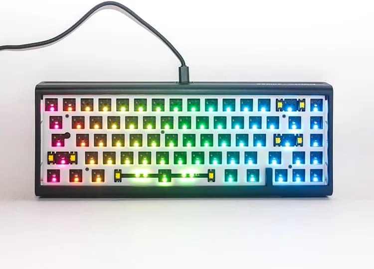 Ducky ProjectD Tinker 65 Barebone -mekaaninen pelinäppäimistö, musta