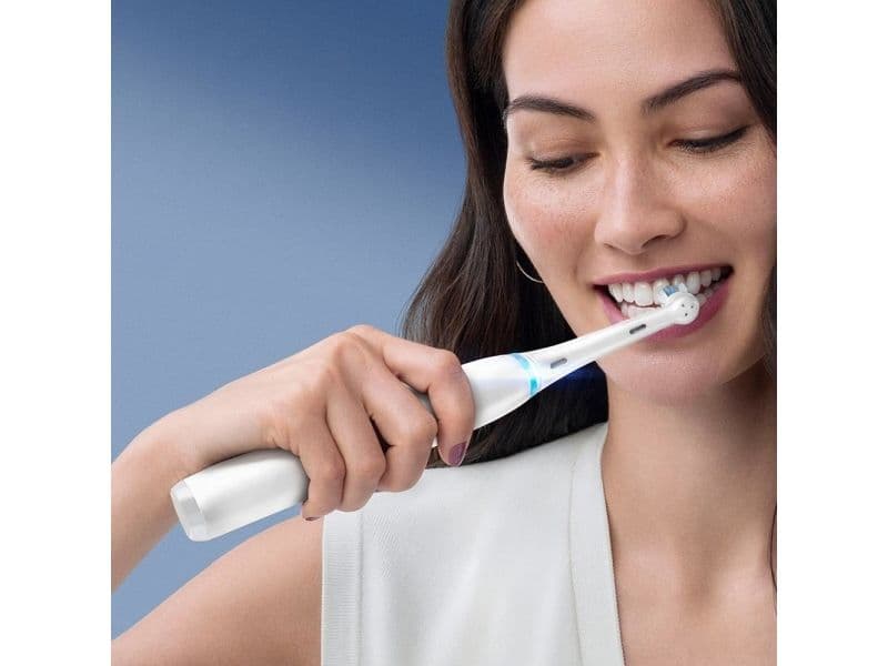 Oral-B iO Series 8N - Sähköhammasharja - Valkoinen - Bluetooth