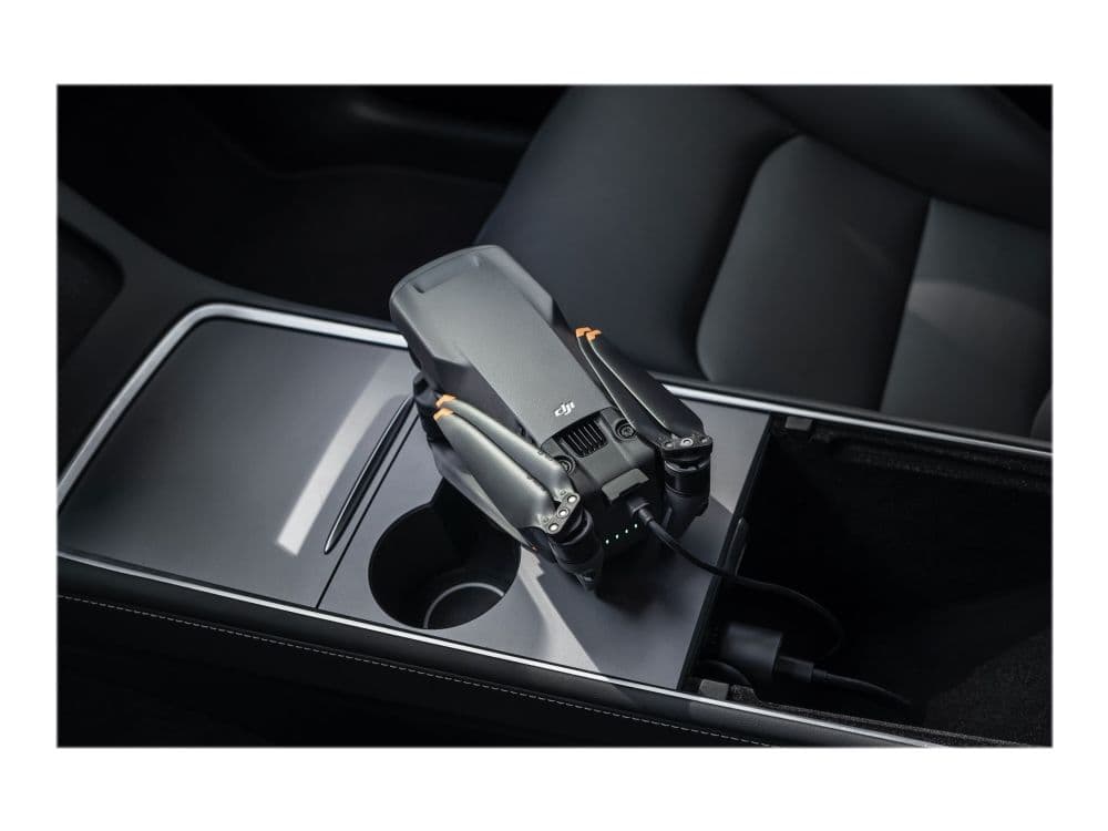 DJI CCX260-65 - Auton virtalähde - 65 Watt - 5 A - PD - 2 lähtöliitäntää (USB, USB-C) - kaapelissa: USB-C