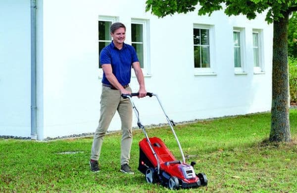 Einhell GE-CM 18/33 Li (1x4,0Ah), Perässäkäveltävä ruohonleikkuri, 33 cm, 2,5 cm, 6,5 cm, 30 L, 4 renkaita