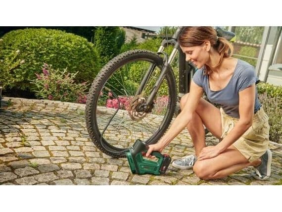 Bosch UniversalPump 18V - Pneumaattinen pumppu - akkukäyttöinen - 1,2 kg - SOLO