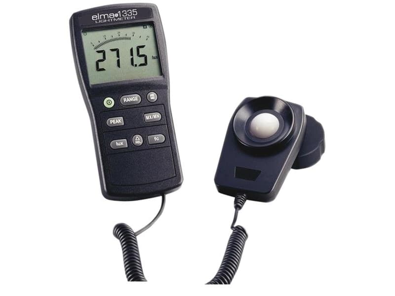 ELMA INSTRUMENTS Luxmeter 1335 måleområde fra 0 till 400.000 lux. Alsidigt luxmeter for korrekt måling ved mange typeper lys også LED