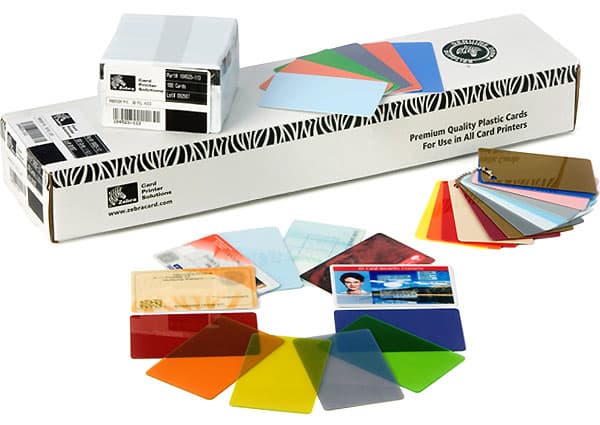 Zebra Color - Polyvinyylikloridi (PVC) - 30 mil - vihreä - CR-80-kortti (85,6 x 54 mm) 500 korttia - Zebra P110m, P330i, P430i -kortteihin