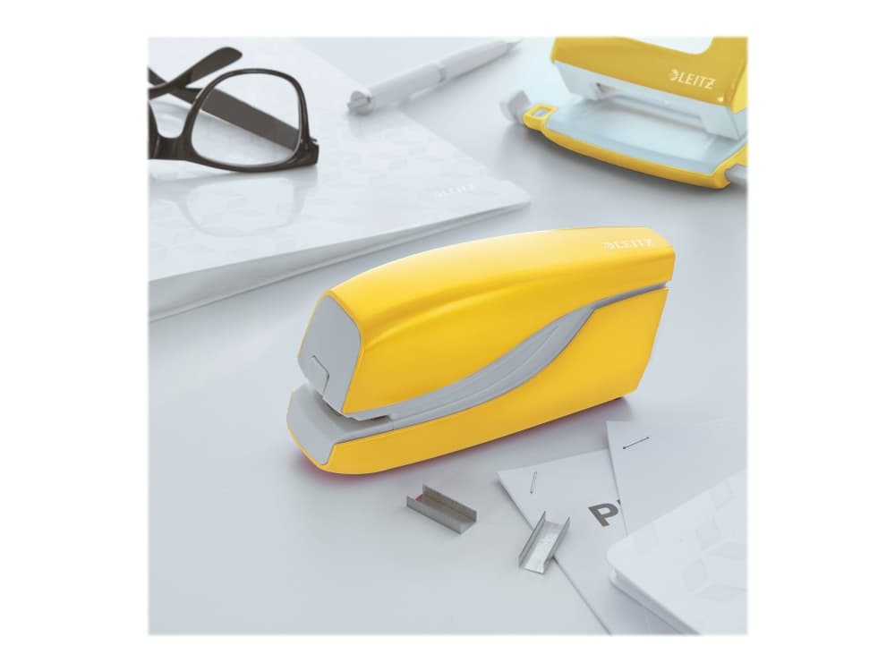 Leitz WOW 5566 - Elektrisk hæftemaskine - 10 ark / 1 mm - E1 - plastiikka, metalli - gul