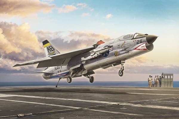 Italeri F-8E Crusader