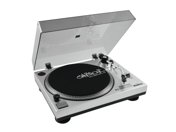 Omnitronic 10603043, Hihnavedollinen DJ-levysoitin, 33,45 RPM, -10 - 10%, 0,25%, 1 s, DC-moottori