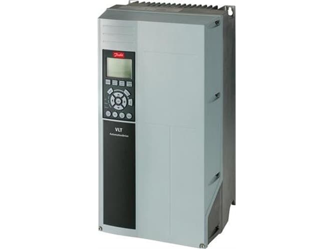 VLT FC302 7,5kW IP55,C1-suodatin 150m, metrinen kaapeli sisältyy toimitukseen