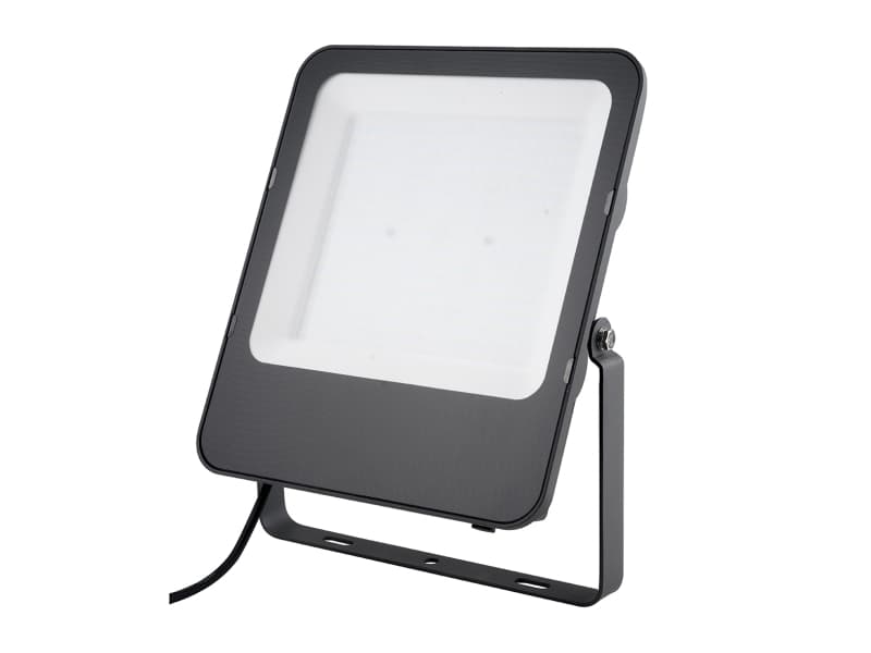 Blue Electric valonheitin 200W - BasicLine LED, kiinnitysteline &amp 5m kaapeli, 27000 lumenia
