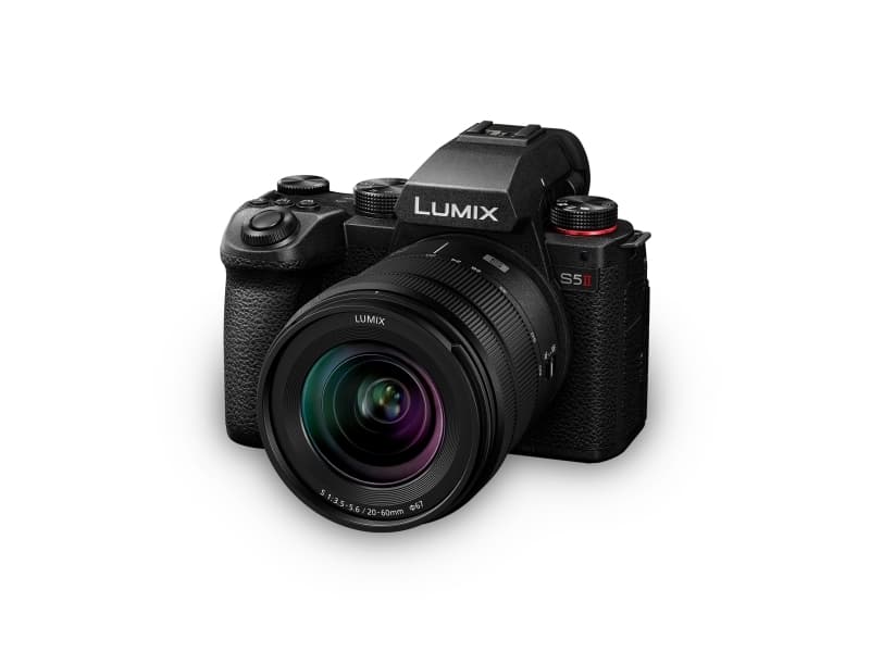 Panasonic Lumix S5II + S 20-60MM F3.5-5.6, 24,2 MP, 12000 x 8000 pikseliä, CMOS, 6K Ultra HD, Kosketusnäyttö, Musta
