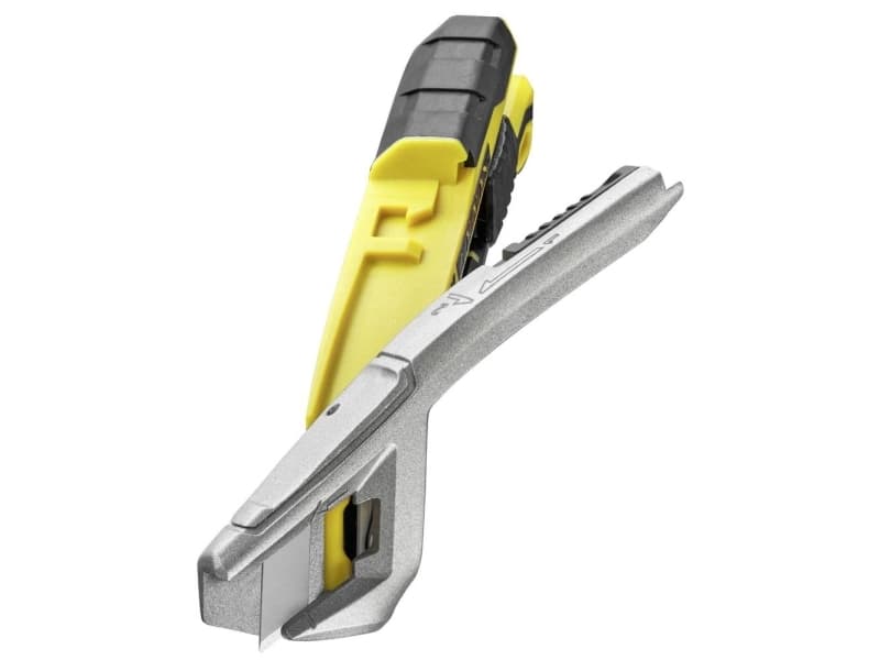 Stanley St. BLADE 18mm, jossa on terän maalausjärjestelmä SLIDER SFMHT10594-0