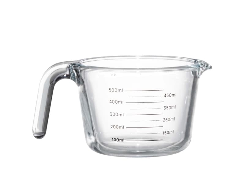 Lasinen mittakannu 0.5L