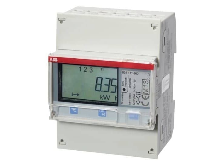 ABB:n sähkömittari muuntajamittaukseen. 3P+N, 230-400V MID hyväksytty Cl. B (luokka 1), pulssi-/ hälytyslähtöiset lähdöt
