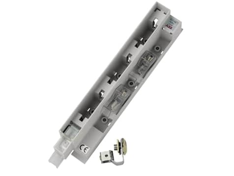 ABB:n sulakekytkinluettelo DIN 001 ref. rating A: max 160Kaapelin poikkileikkaus: 10-95mm²Asennusleveys 70mm