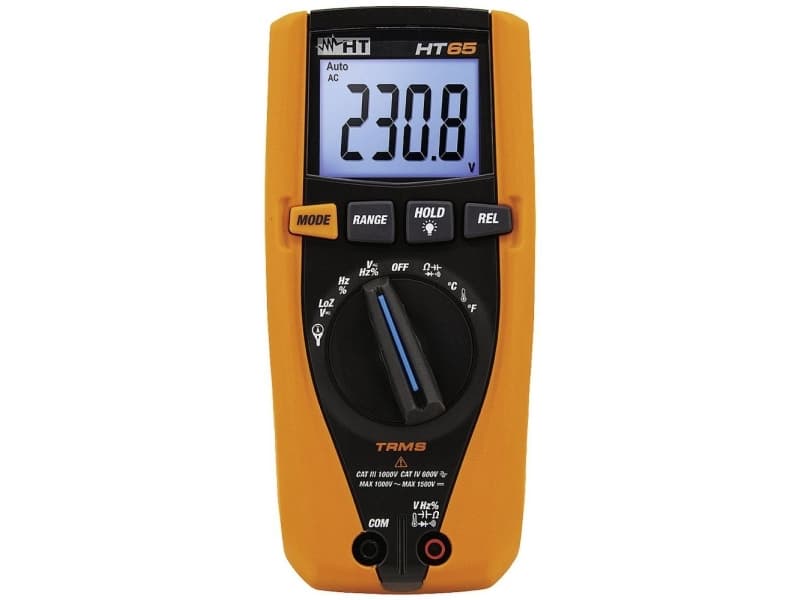 ELMA INSTRUMENTS HT65, jossa on ainutlaatuinen 1500V DC-asteikko esim. aurinkokennojen mittaukseen. Tehohäviöiden välttämiseksi käyttöjännite uusissa asennuksissa on 1500V.