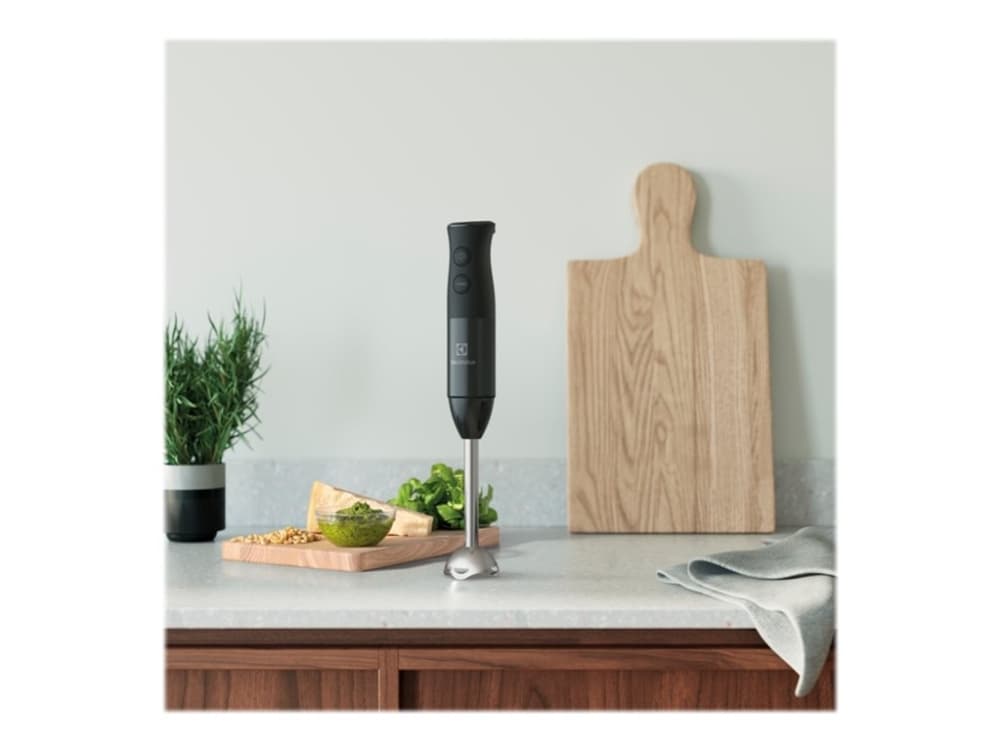 Electrolux E3HB1-4GG, Upotettava sekoitin, 0,6 L, 1,2 m, 400 W, Musta