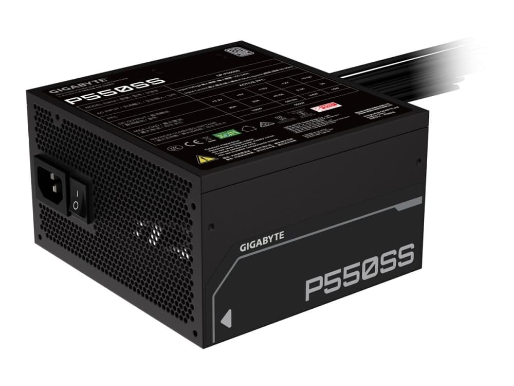 GIGABYTE P550SS, 550 W, 155-240 V, 50/60 Hz, 6,3 A, aktiivinen, 100 W